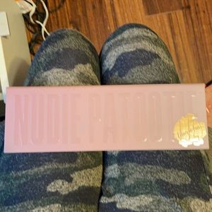 Laura Lee Los Angeles Palette - Noodie Patootie